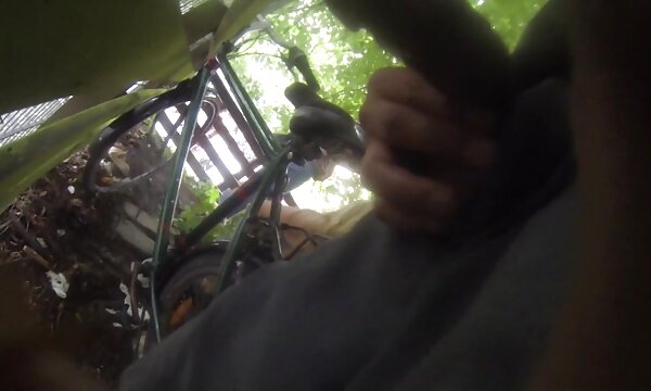 مرد عوضی تصاویر سکسی خوردن سینه عوضی