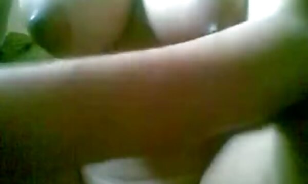 پافوس در تعطیلات جسیکا جیمز را به شوهرش فریب داد عکس خوردن سینه سکسی