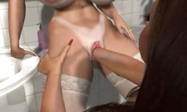 او دوست دارد آلت تناسلی مرد عکس سکس سینه های بزرگ را صیقل دهد