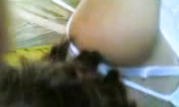 بین عکس سکسی فقط سینه پستان