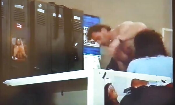 ویدیوی آماتور باحال سکس ممه متحرک با هتوی ورونیکا