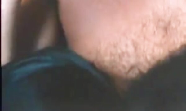 شلخته های عضلانی عکس های سینه سکسی در ورزشگاه