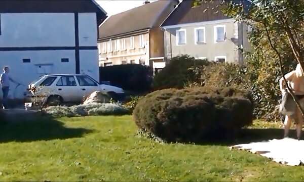 مشاعره عکس سکسی نوک پستان بزرگ