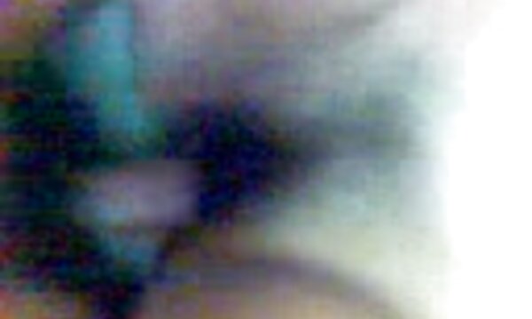 اولگ و جوجه در جوراب ساق بلند عکس سکسی نوک پستان