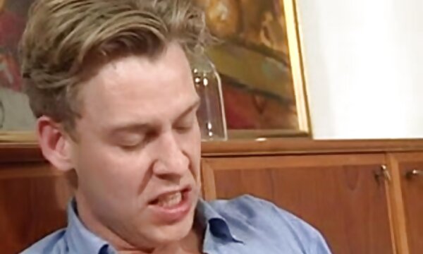 آسمان لوپز و گارن عکس سکسی سینه بزرگ نادین