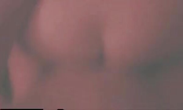 Roxy سفارشی فیلم سکس پستان سکسی برای آتش نشانان