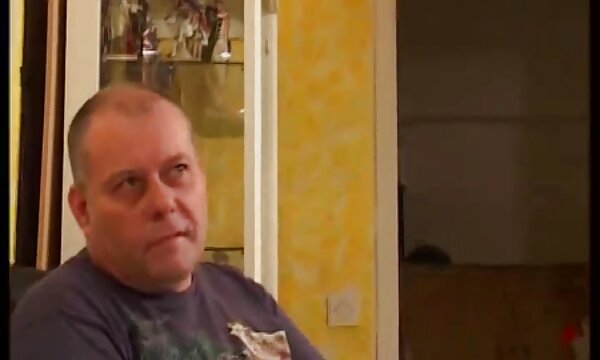 آسیایی با یک کوسپستان انتخاب