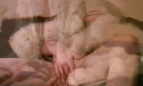 رابطه جنسی در بستر مرطوب عکس سینه دختران سکسی