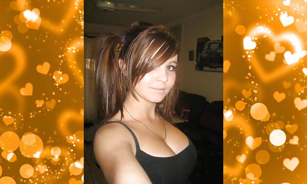 دختران در اتاق صورتی سرگرم عکس سکسی ممه خوری کننده هستند