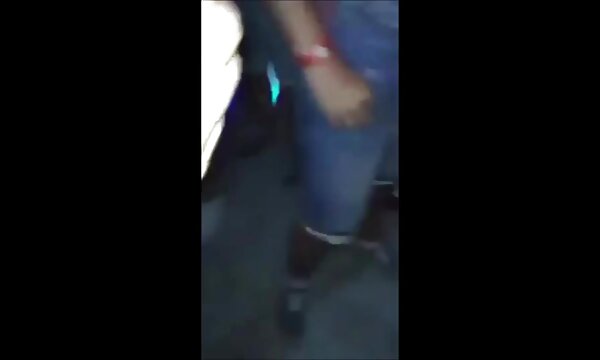 مادرم تصاویر سکسی خوردن سینه لعنتی و دوست پسر است