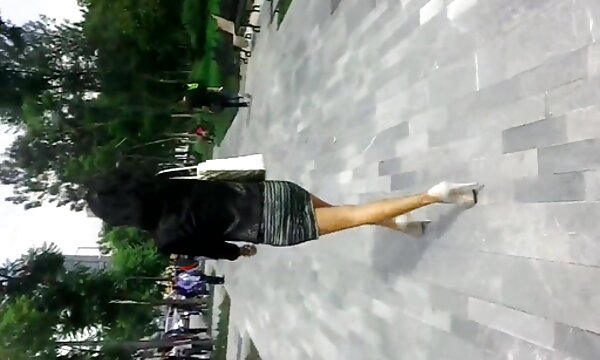 احساس تصاویر سکسی ممه سرما با بازیگر مشهور