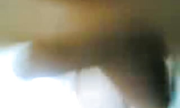 الاغ بلوند عکس سکسی مالش سینه خوبی است