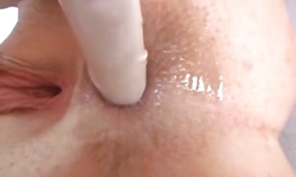 منحرف با یکی از دوستان چرخ را در یک سوراخ می عکس های سکسی سینه کند