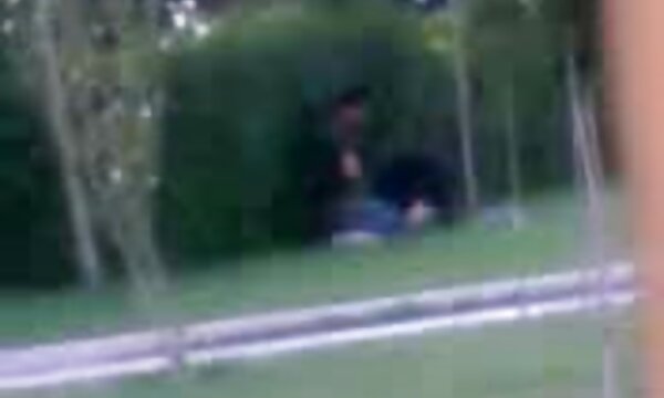 السا به سرعت درگیری با عکس ممه شهوانی مارک را به سرقت برد