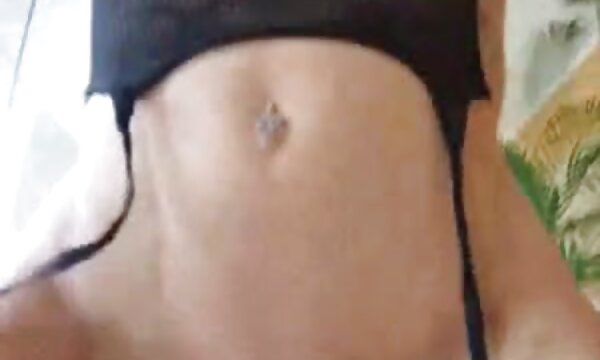 دختران را روی عکس سکسی پستان تشک برنزه بکشید