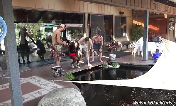 محارم پدر و دختر تصاویر سکسی خوردن سینه روسی وی در روستا