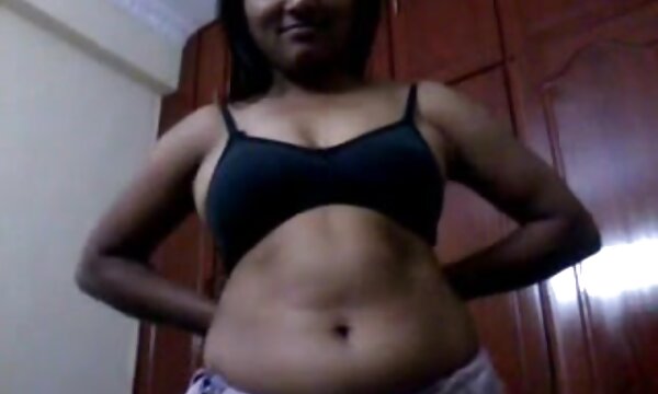 دو عکس سکسی سینه خوردن دختر دیگر باکره نیست