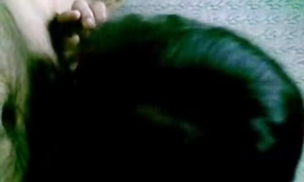 یک همسایه مالشسکسی در تمام سوراخ ها شکست