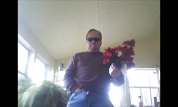 شلخته را با عکس پستان زنان سکسی خانم خانه دار بالغ ملاقات کنید