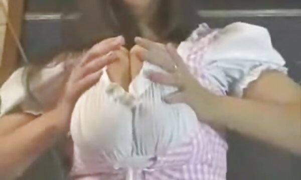 دلسردي دختر النا عکس سکسی نوک سینه