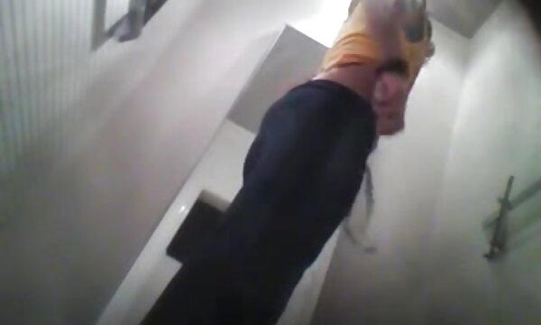 دختری لاغر عکس سکسی از پستان با عینک های نورا نوا دوست پسر خود را با پاهایش و شتر محکم در آشپزخانه دوست دارد