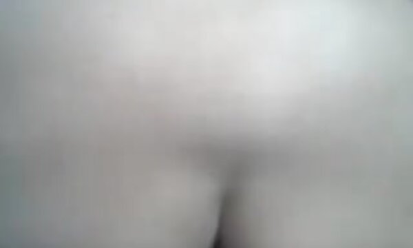 شلخته شوخی عکس سکسی خوردن پستان