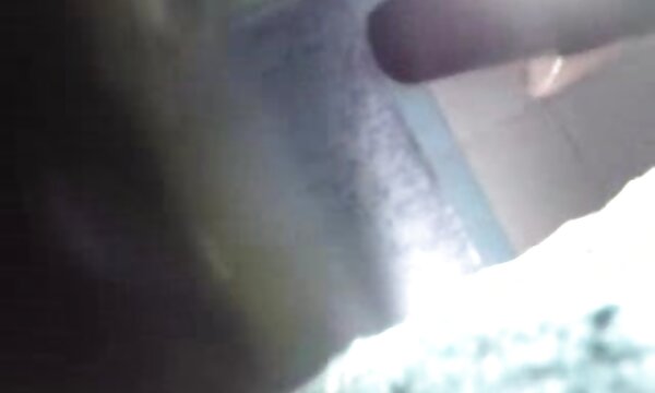 رابطه جنسی در موقعیت غیر متعارف برقرار عکس کیر لای پستان کنید