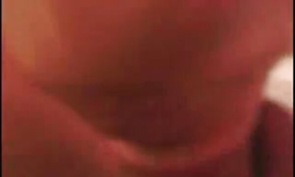 رابطه جنسی در تصاویر سکسی ممه یک تخت راحت