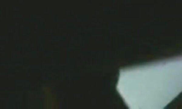 حالت فیلم در عکس سینه ی سکسی شب