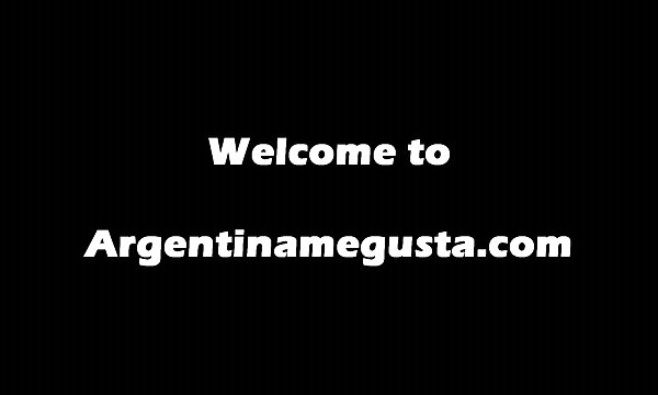 آوا عکس سینهای سکسی آدامز رابطه جنسی واقعی را نشان می دهد