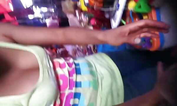 بوست عکس نوک سینه سکسی لزبین