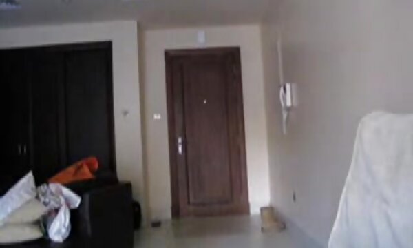 دو ضرب در عکس سکسی سینه دختر دو شکاف