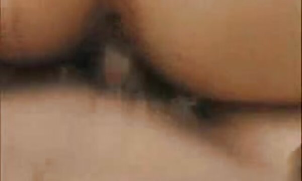 لعنتی عکس سکسي سينه وسط میدان