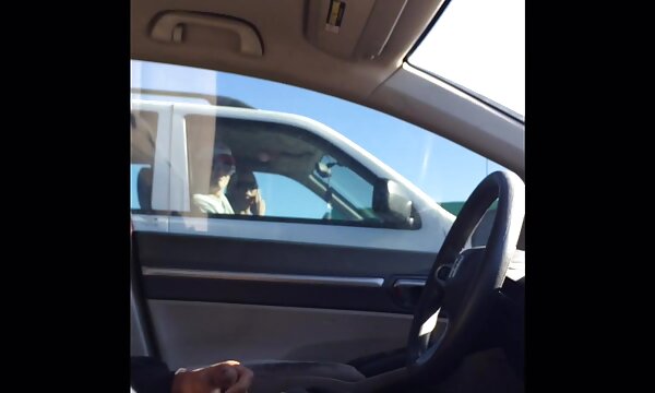 بانکهای Pornstar عکسهای سکسی از سینه Brianna