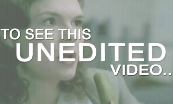 چگونه عکس های سکسی از سینه یک قاتل پورنو بسازیم؟