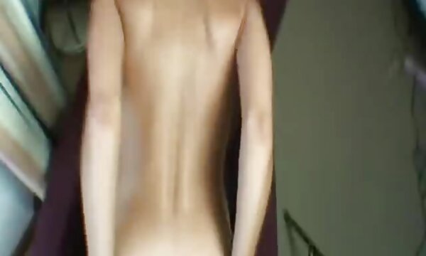 فرش روسی روی مبل نرم عکس ممه خفن پاره شد