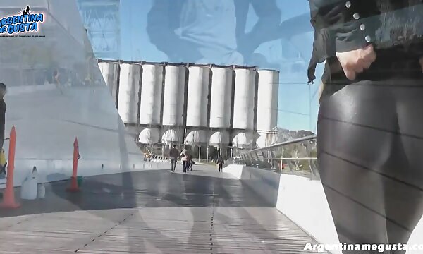 رانندگی یک عضو از عکس سینه خوردن سکسی گربه با سرعت حیوان