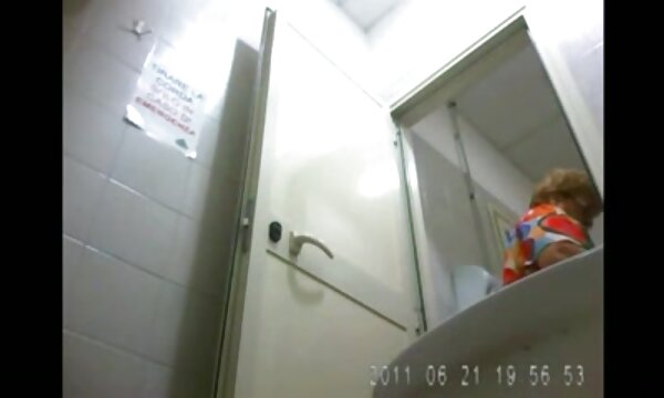 مشاعره تصاویر سکسی سینه زرق و برق دار Mamani