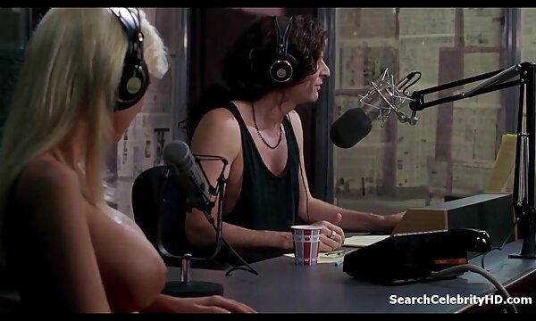 دختر پوست جیگان طاس با سینه آویزان عکس پستان زنان سکسی