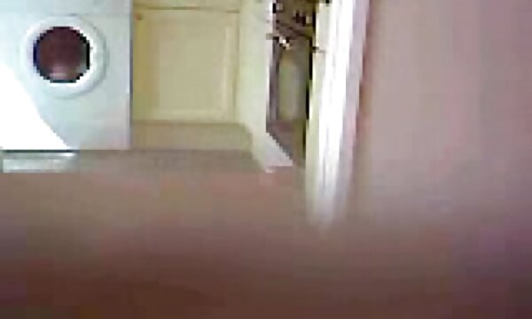 انجمن عکس سکسی سینه خوردن با یک زن 40 ساله